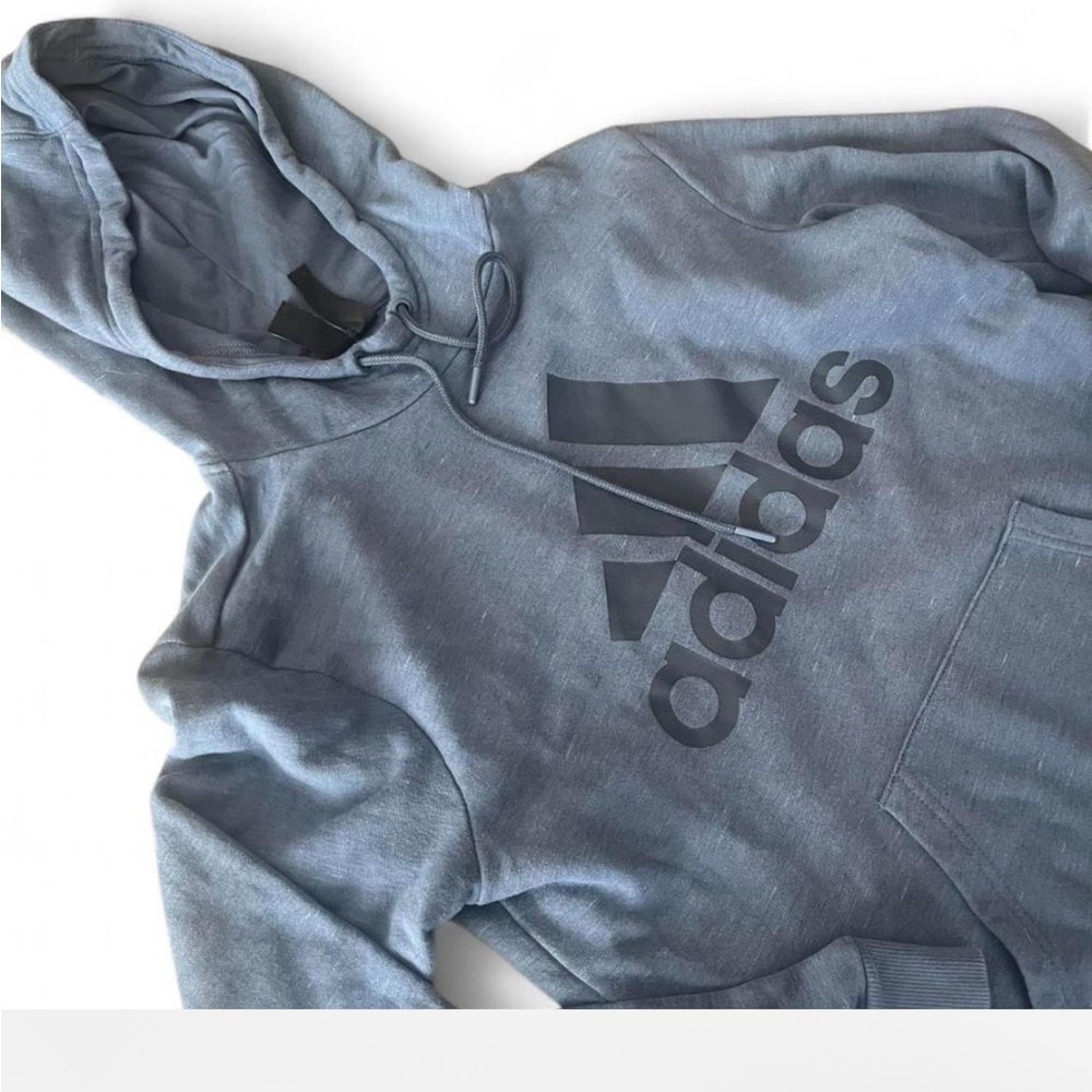 Women’s Adidas Blue Pullover Hoodie size small in good condition!